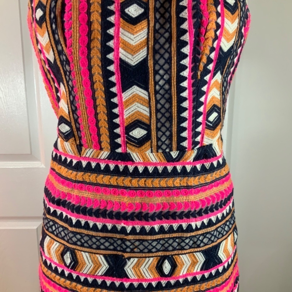 Alice & Trixie Embroidered Neon Pink Aztec Strapless Mini Dress Size XS - Picture 4 of 11